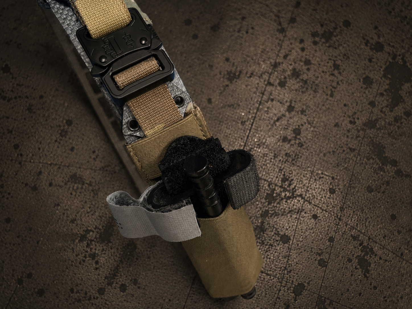Grywärks Ultra-Slim Elastic TQ Holder