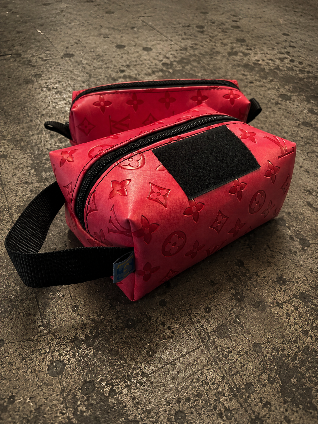utility pouch Limited edition